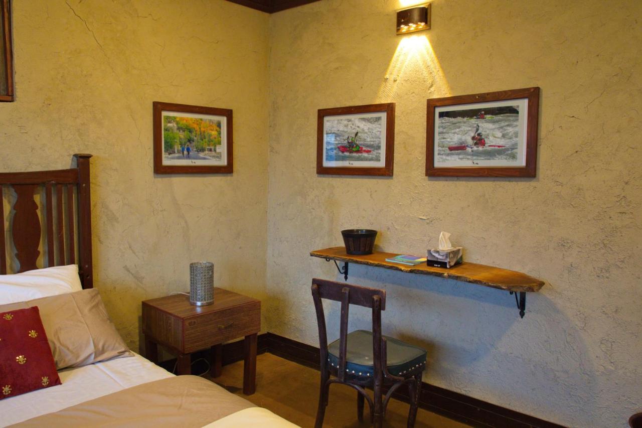 Baltistan Fort Skardu Resort Exteriör bild