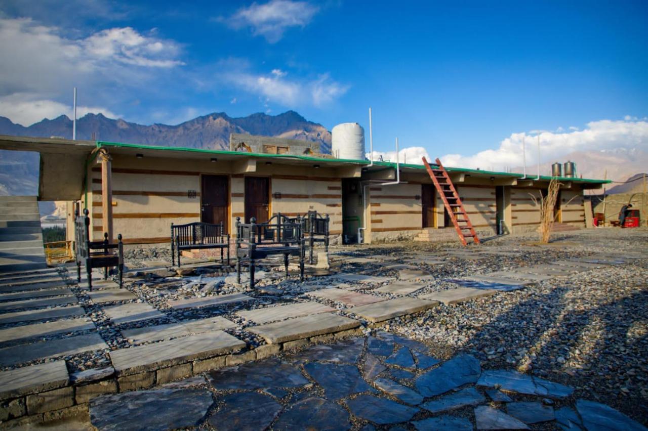 Baltistan Fort Skardu Resort Exteriör bild